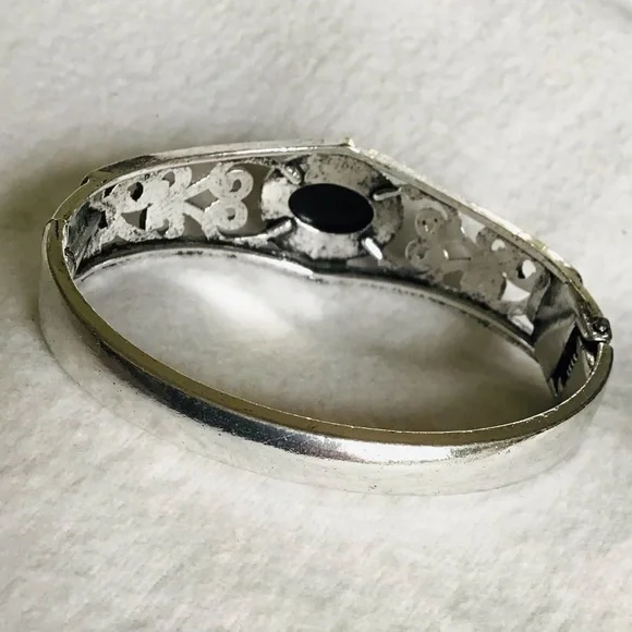 Black Onyx Bangle & Earrings Set - Picture 6 of 8